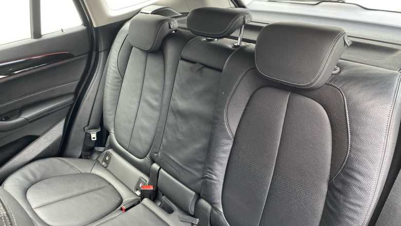 BMW X1 xDrive 20i xLine 5dr Step Auto Petrol Estate